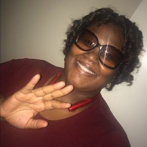 Meet your Posher, Karla